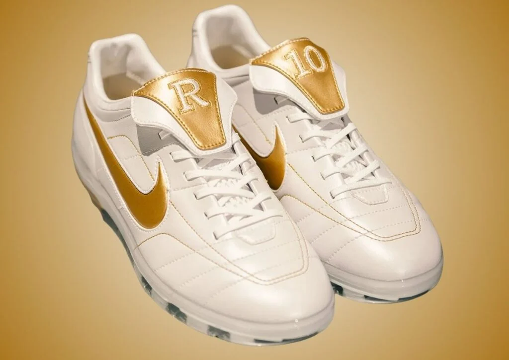 Nike Cryoshot Tiempo Legend R10 Ronaldinho’s Retur