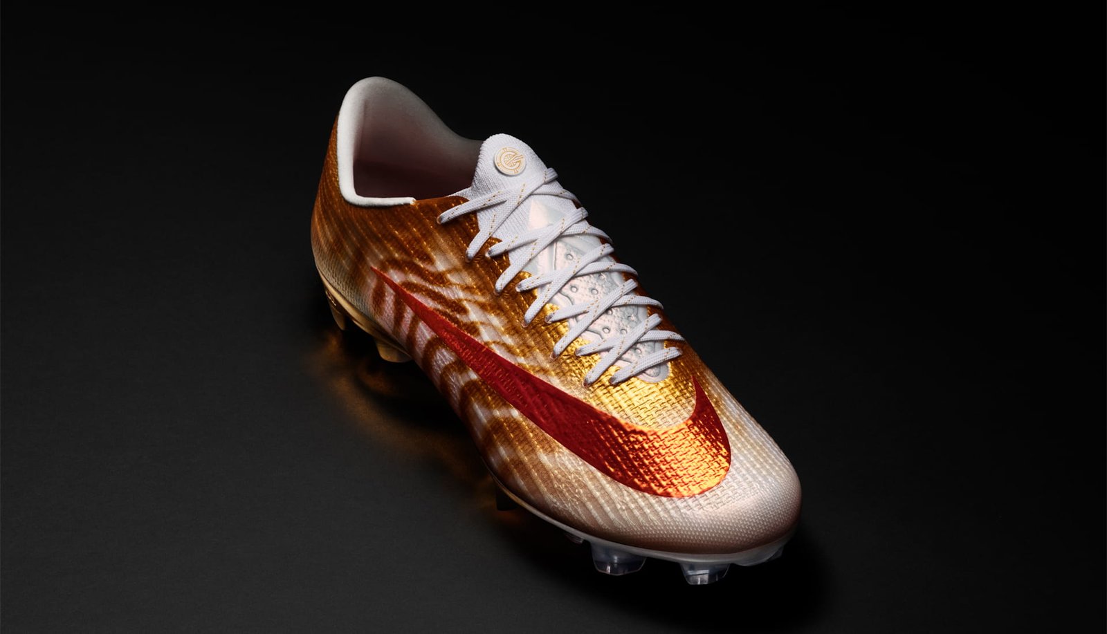 Nike Mercurial Superfly 11 CR7 Gold Scorpion Revealed