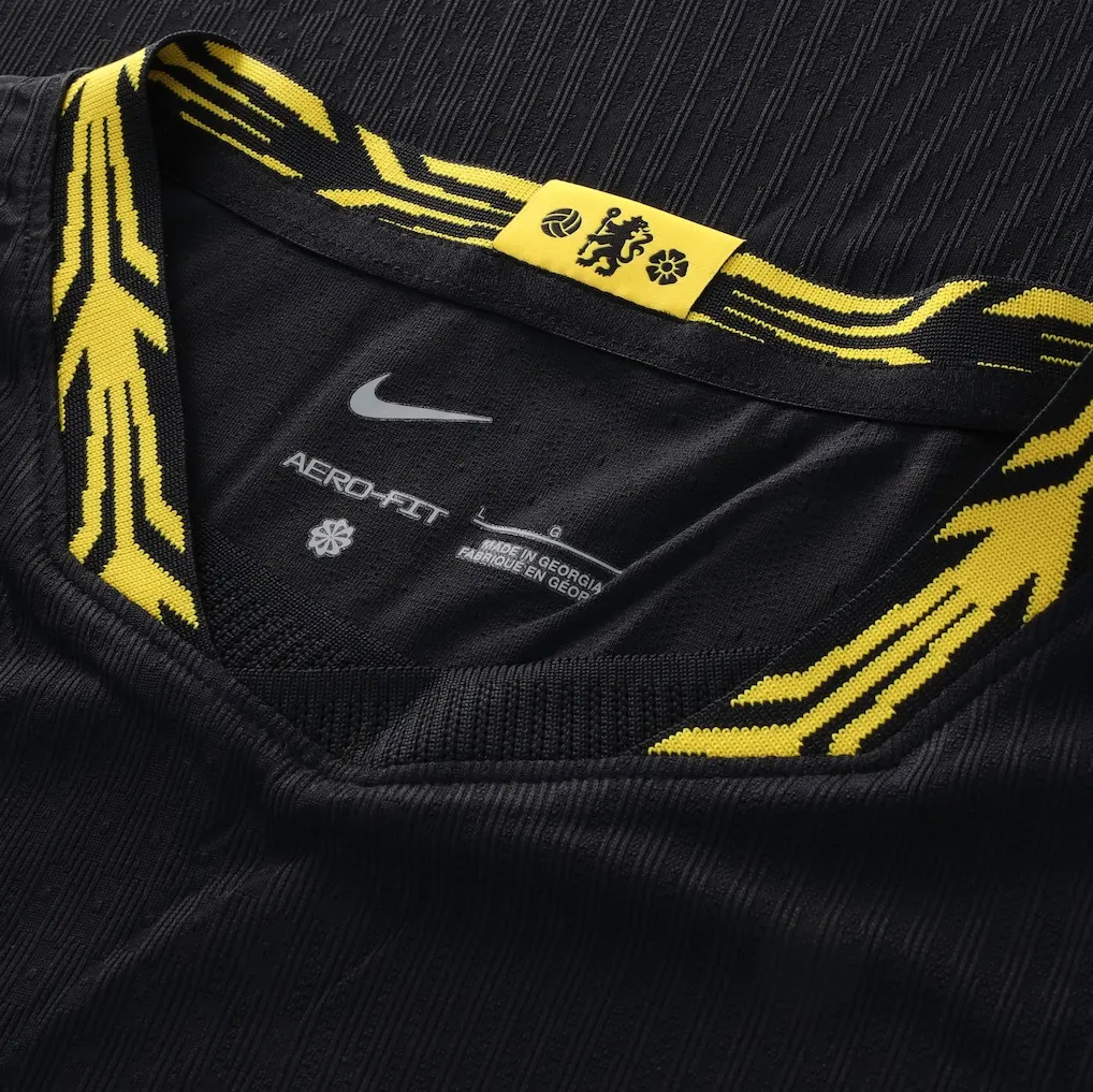Chelsea 2026-27 away kit