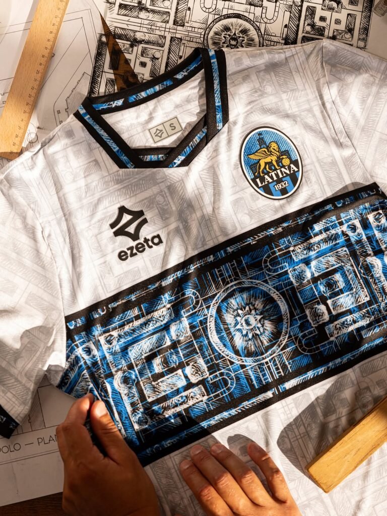 Latina 2026/27 away kit