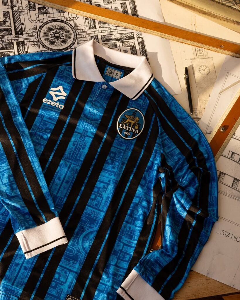  Latina 2026/27 home kit