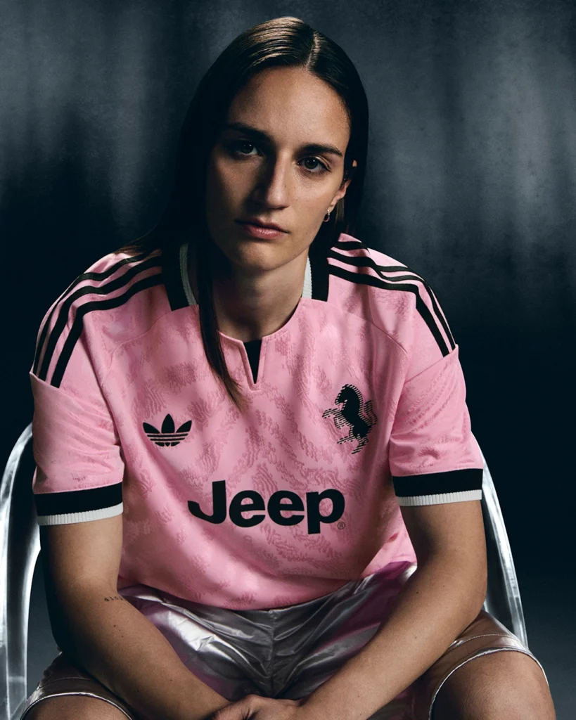 Why does Juventus wear pink?