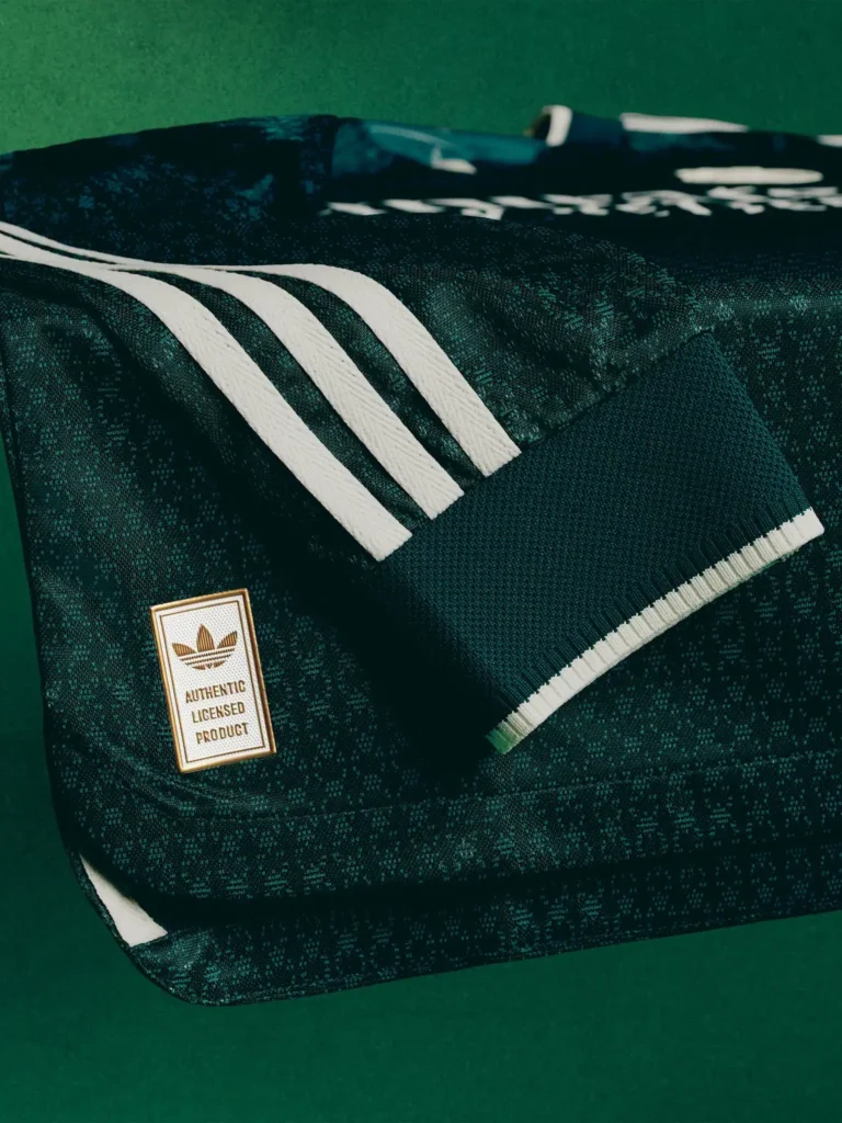Real Madrid 2012/13 green kit throwback
