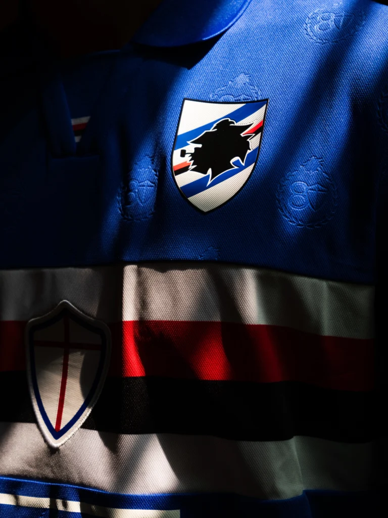 What does the Sampdoria crest mean?
