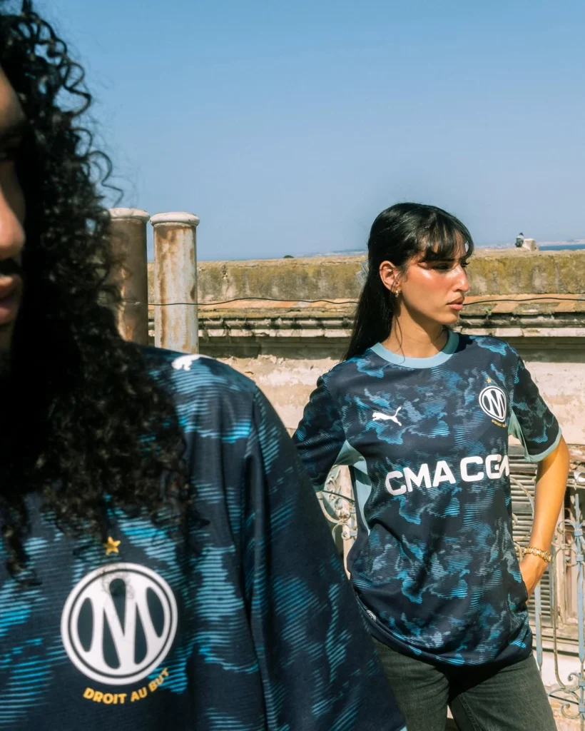 Marseille 26/27 away kit