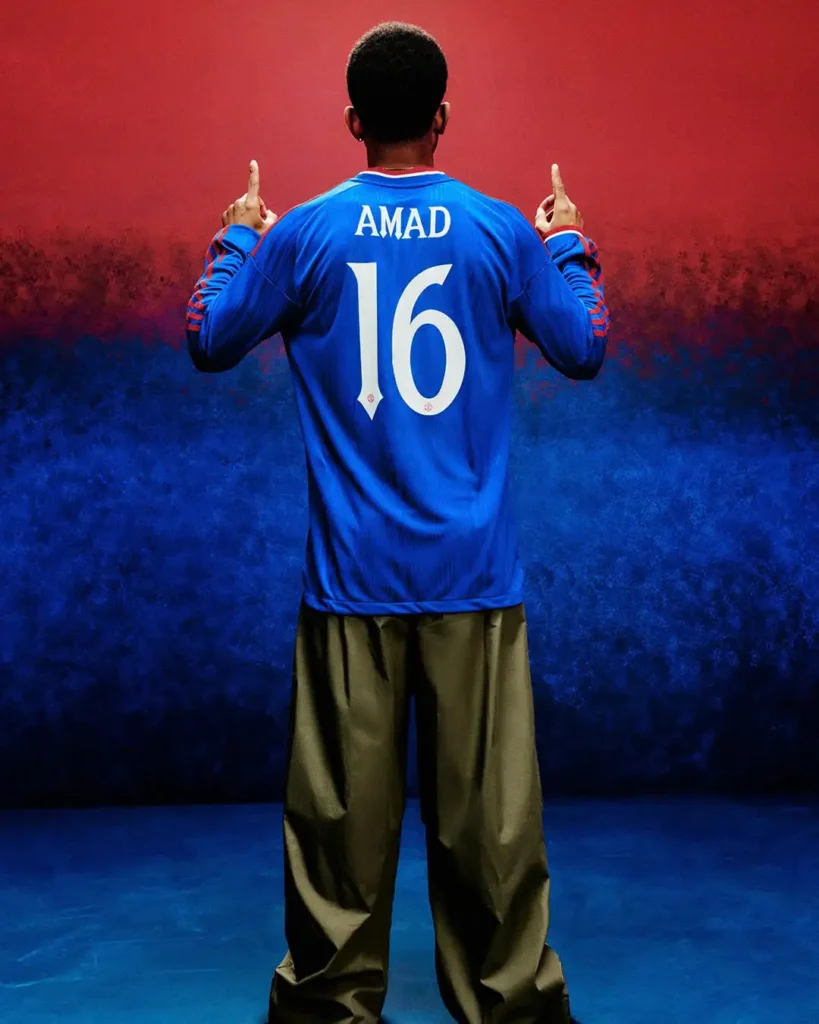 United Trefoil away kit 2026
