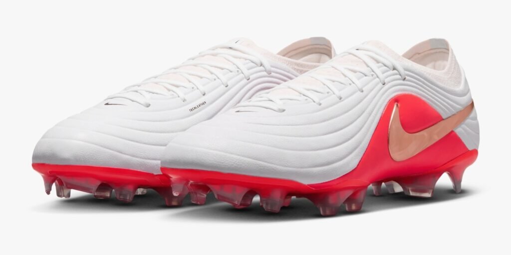 Nike Break 'Em Pack featuring Tiempo Maestro