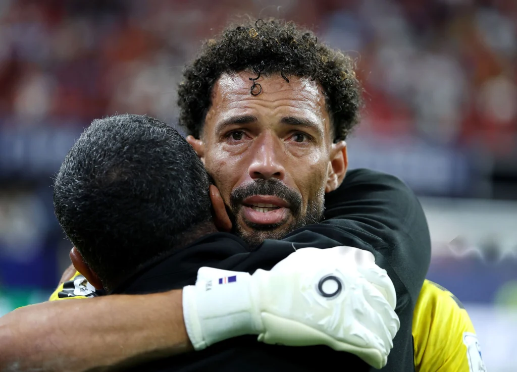 Vozinha Cape Verde goalkeeper