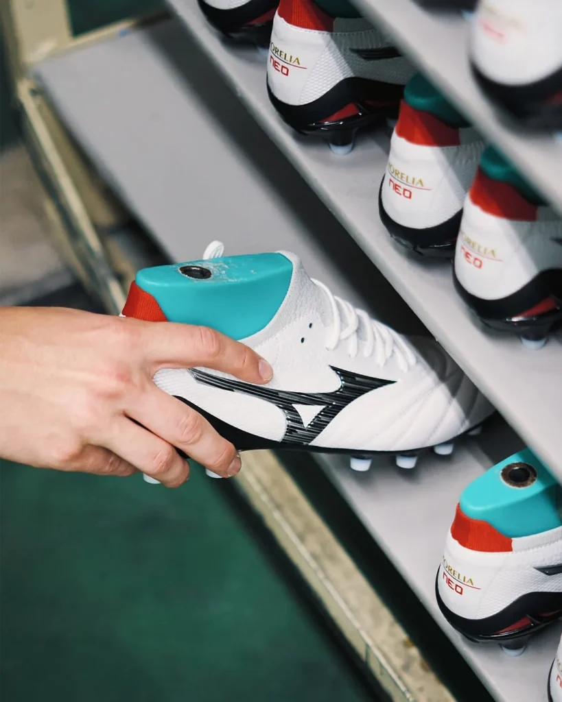 Mizuno Morelia II