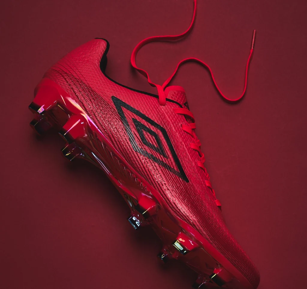 Umbro Velocita XI red